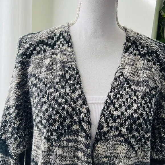 Maurices Black & Gray Soft Cozy Aztec Southwestern Long Cardigan Sweater - XXL - Picture 2 of 10